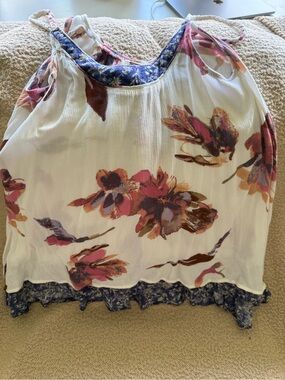 gimmicks by BKE Floral Tie-Strap Halter Camisole in White, Pink, Rust